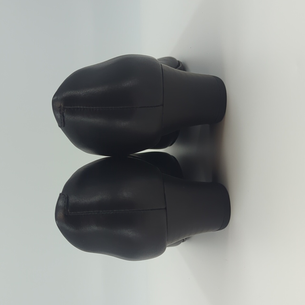 CLARKS Wide Width *NEW* Teresa Step Block-Heel Pumps Black Leather Sz 9.5 - Picture 4 of 9